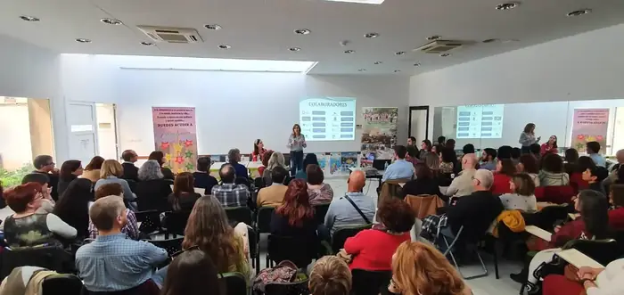 Escuela de familias y cursos formativos