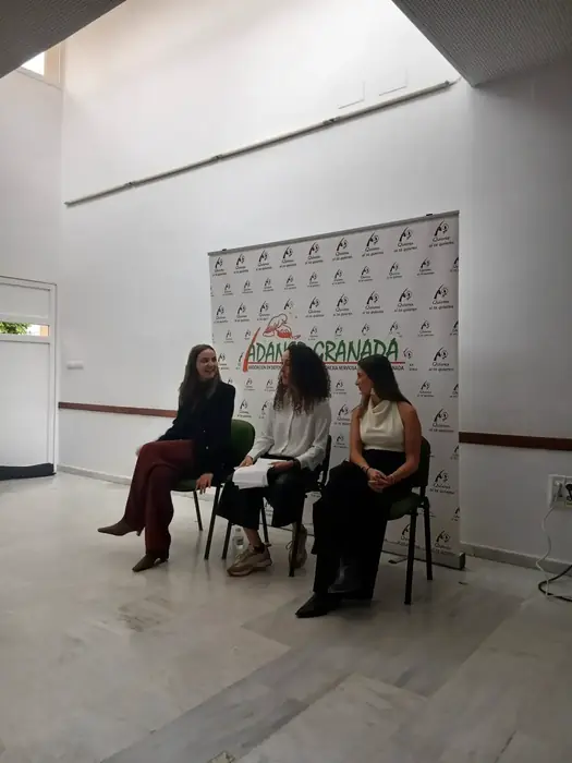 Escuela de familias y cursos formativos