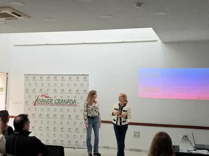 Escuela de familias y cursos formativos