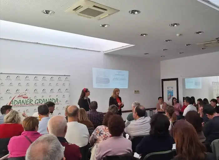 Escuela de familias y cursos formativos